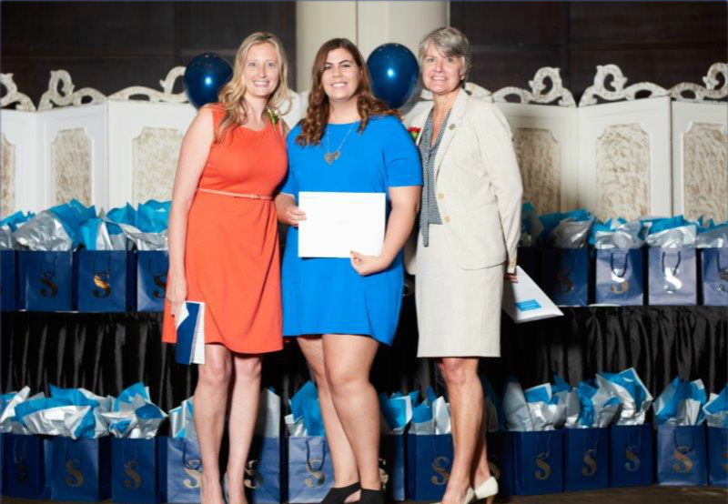  Danielle Weddepohl (Program Coordinator, Investigation – Public and Private Program, Sheridan College), Alexandra Alessi (award recipient), Colleen Arnold (Vice President, National Customer Service Excellence and Operations - Central & Atlantic Canada, GardaWorld) 